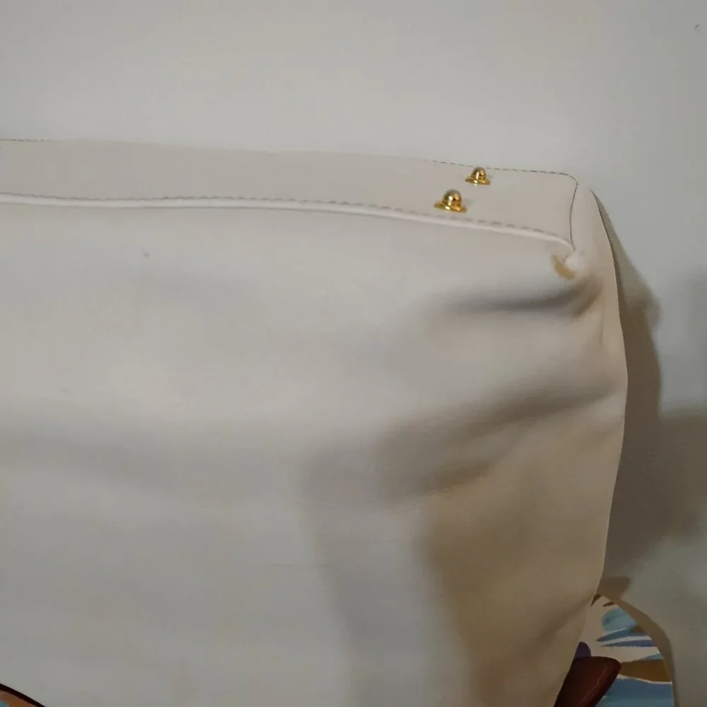 Dooney & Bourke Dillon dbl. pocket satchel White, good condition - Picture 11 of 16